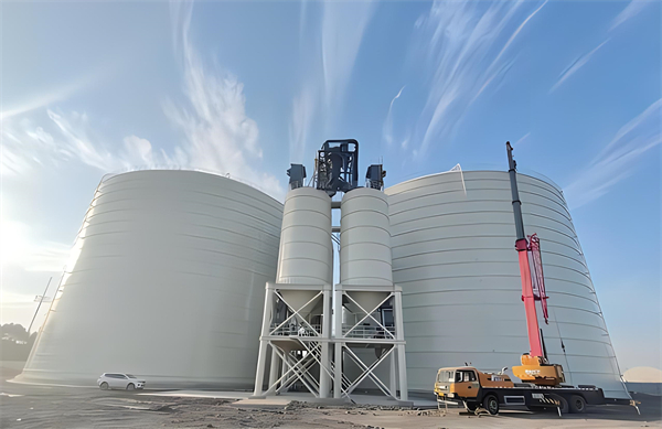 安龙大型钢板库